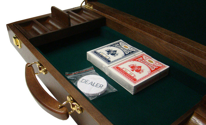 King's Casino 14 Gram Clay Poker Chips in Wood Walnut Case - 500 Ct.