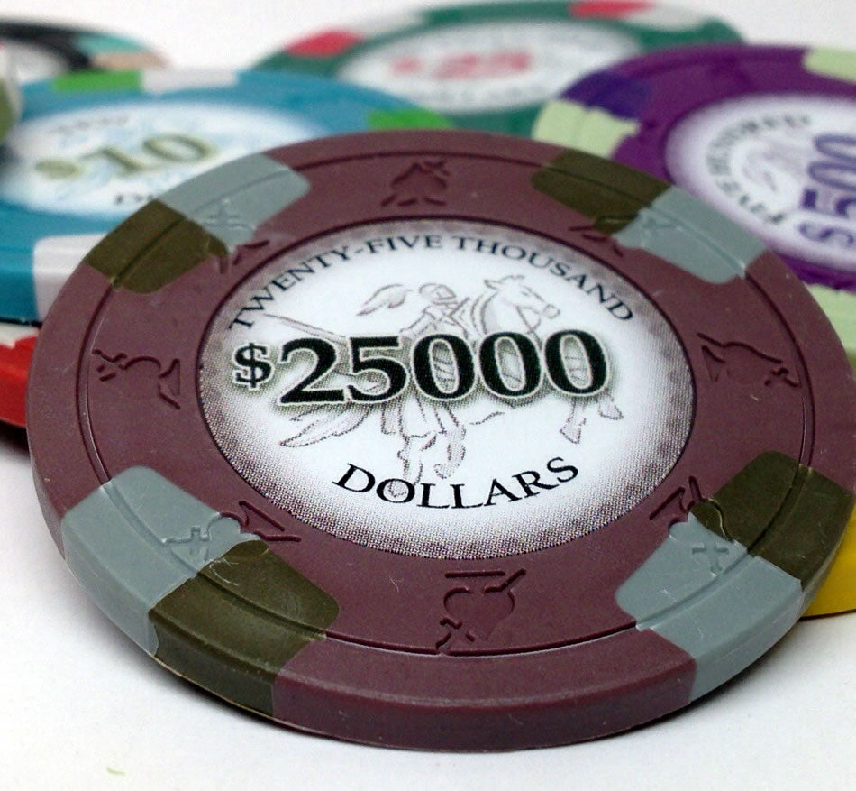 Poker Knights 13.5 Gram Clay Poker Chip Set in Acrylic Carrier - 1000 ...